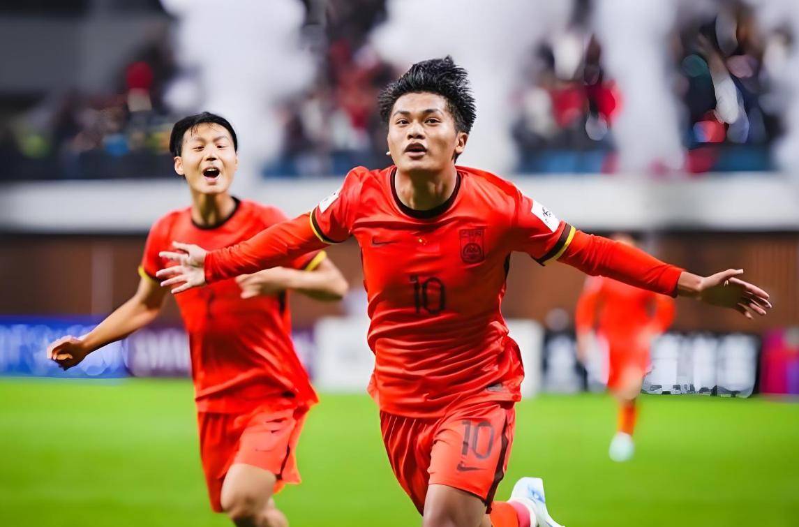 星空体育-上海海港今夜复出首秀，志在欧超杯名次提升，底气十足，年轻球员得到机会的简单介绍